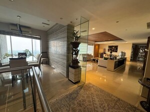 Living Room in 3.5 BHK Apartment at Siddhivinayak Horizon, Prabhadevi – for Rent