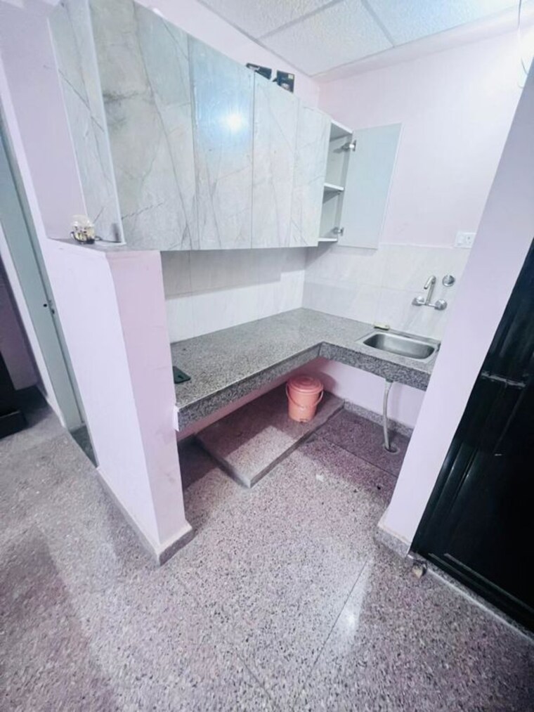 Kitchen, greenwood-city 1 RK 180 Sq.Ft. Builder Floor In Sector 40 Gurgaon 9904235