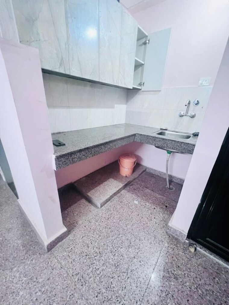 Kitchen, greenwood-city 1 RK 180 Sq.Ft. Builder Floor In Sector 40 Gurgaon 9904235