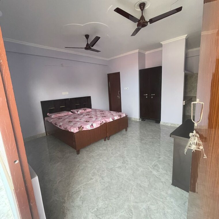 Kitchen, sector 134 Pg For Boys & Girls In Sector 134 9904236