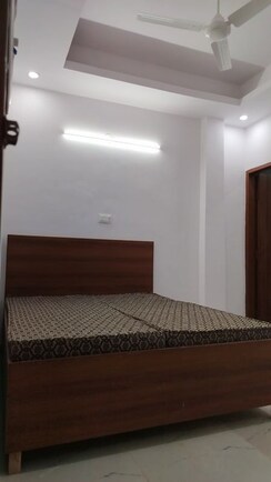 1 RkBuilder Floor For Rent in RWA Residential Society