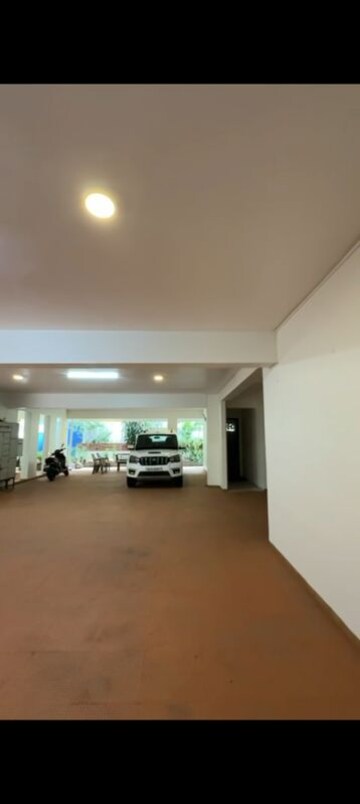 Parking in 5 BHK Independent House at JS Grande, Race Course Road – for Sale