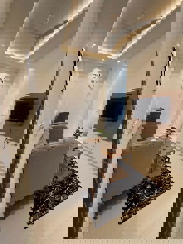 3 BHK Builder Floor For Rent in Hong Kong Bazaar