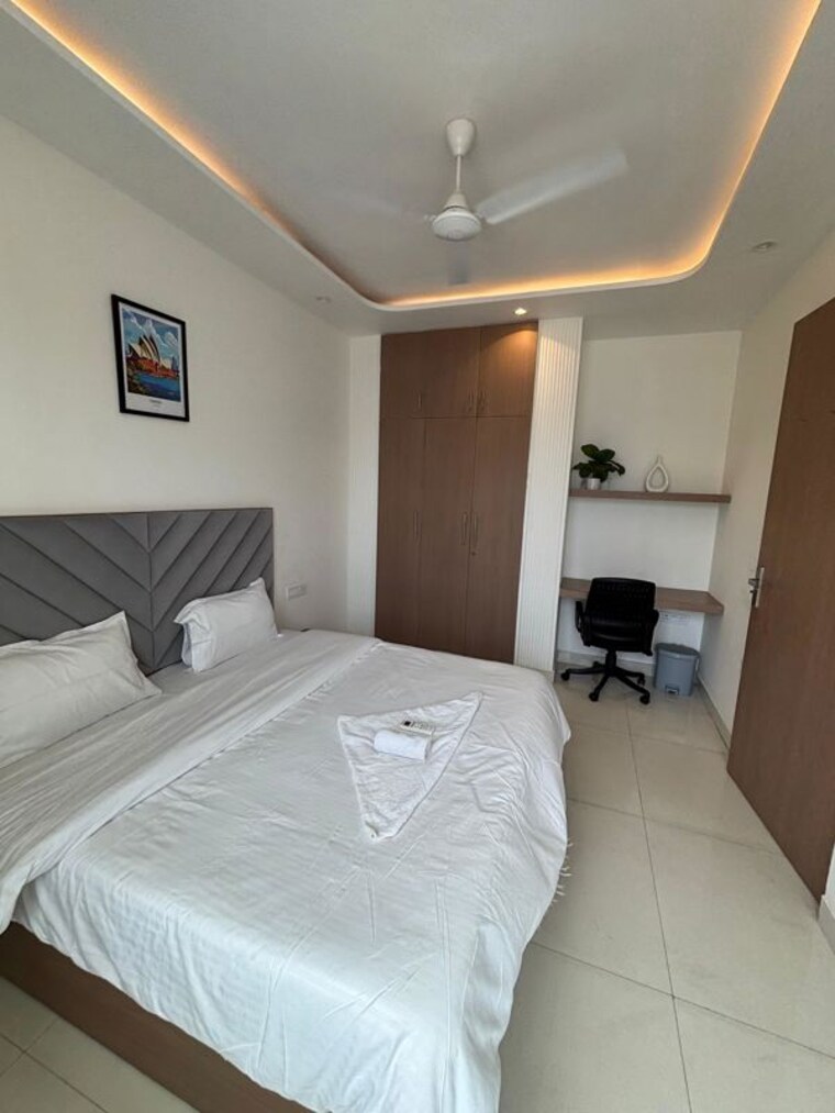 Master Bedroom, hong-kong-bazaar 3 Bedroom 850 Sq.Ft. Builder Floor In Sector 57 Gurgaon 9904243