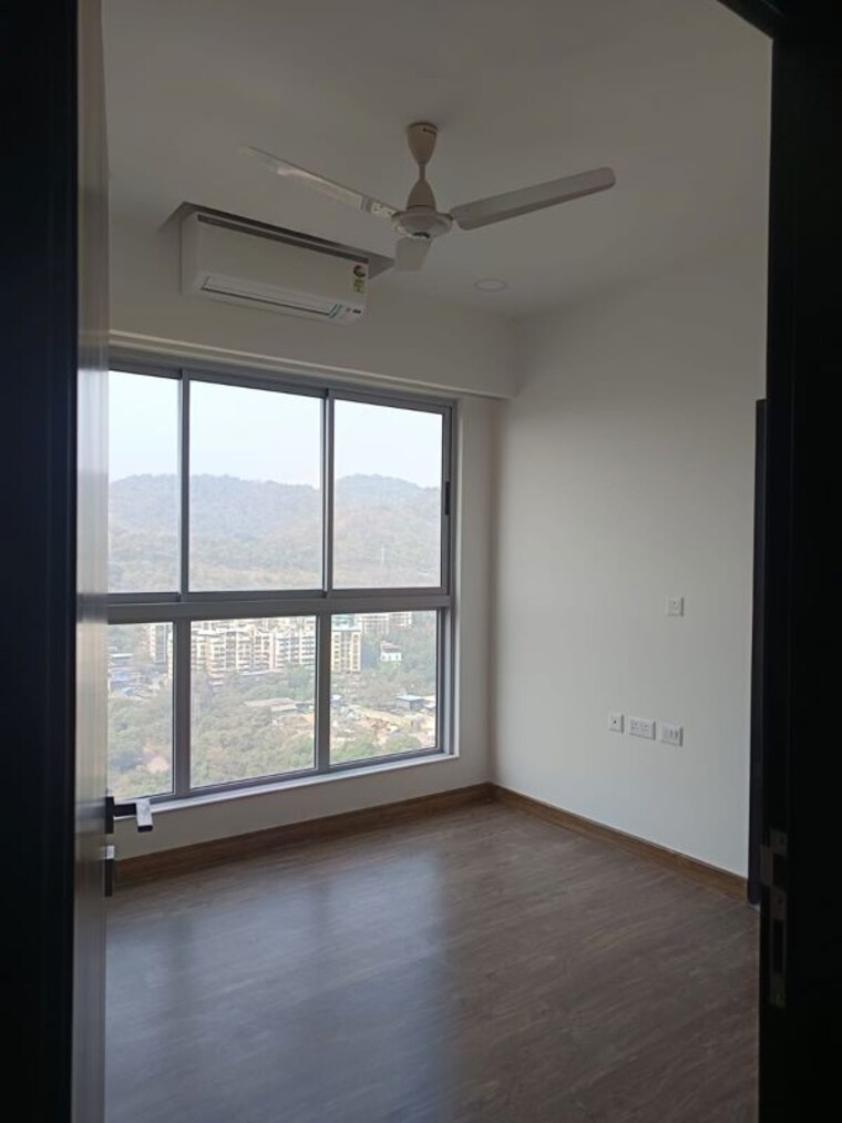 Room, piramal-revanta 2 Bedroom 618 Sq.Ft. Apartment In Mulund West Mumbai 9904274
