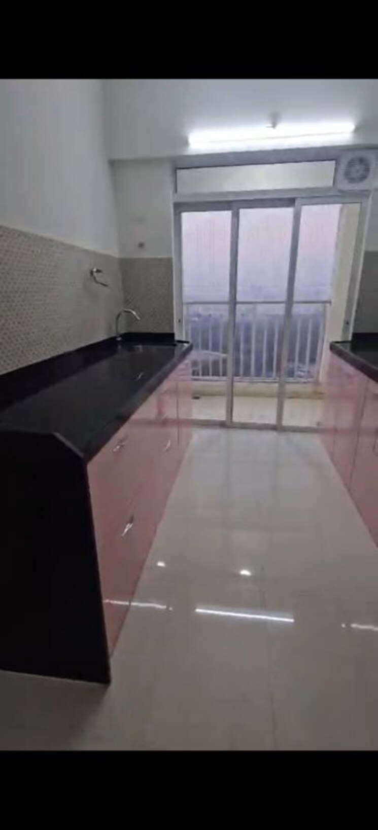 Kitchen, lodha-amara-tower-49-and-50 3 Bedroom 954 Sq.Ft. Apartment In Kolshet Road Thane 9904276