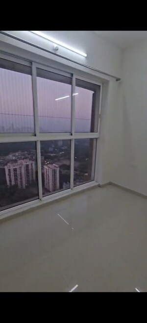 3 BHK Apartment For Rent in Lodha Amara Tower 49 and 50, Kolshet Road