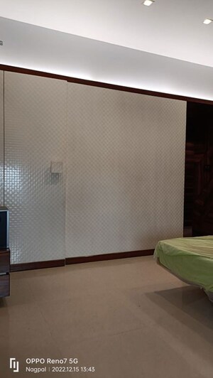 Room in 3 BHK Apartment at Elco Residency, Bandra West – for Sale