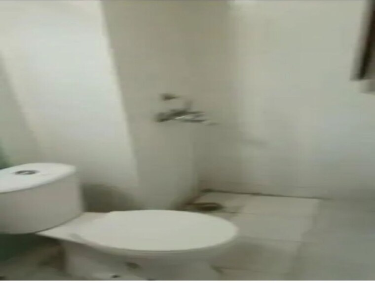 Bathroom, rps-savana 3 Bedroom 1590 Sq.Ft. Apartment In Sector 88 Faridabad 9904284