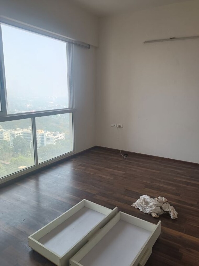 Room, lnt-crescent-bay-t3 2 Bedroom 788 Sq.Ft. Apartment In Parel Mumbai 9904296