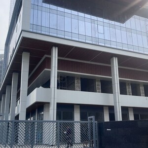  Office Space – Entrance View at Fairfox EON, Sector 140 Noida - for Rent