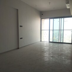 2 BHK + Extra Room Apartment For Sale in Rustomjee Paramount