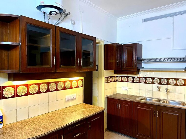 Kitchen, greater kailash i 4 Bedroom 500 Sq.Yd. Builder Floor In Greater Kailash I Delhi 9901493