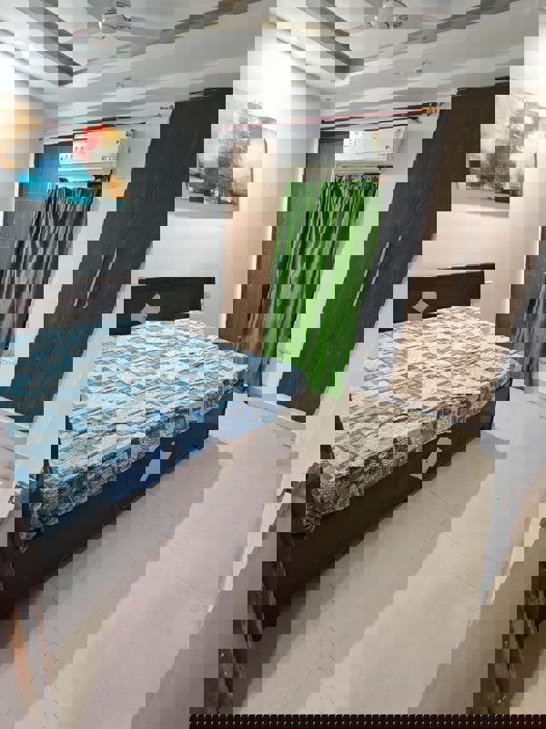 2 BHK Apartment For Rent in Capital Royal Casa