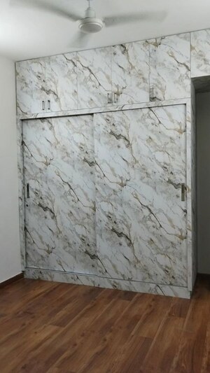 Room in 3 BHK Builder Floor at Signature Global Park 4 and 5, Sohna Sector 36 – for Rent