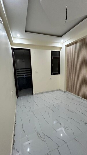 2 BHK Independent House For Rent in Sector 55
