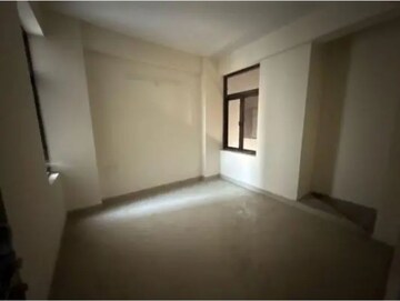 Room in 3 BHK Apartment at Amolik Sankalp, Sector 85 – for Sale
