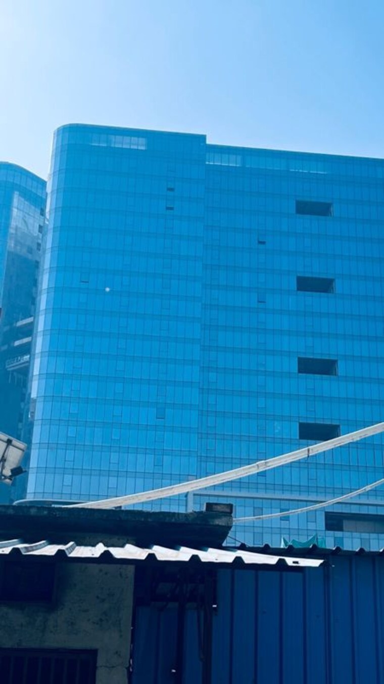 Swimming Pool, fairfox-eon Commercial Office Space 40000 Sq.Ft. In Sector 140 Noida Noida 9904376