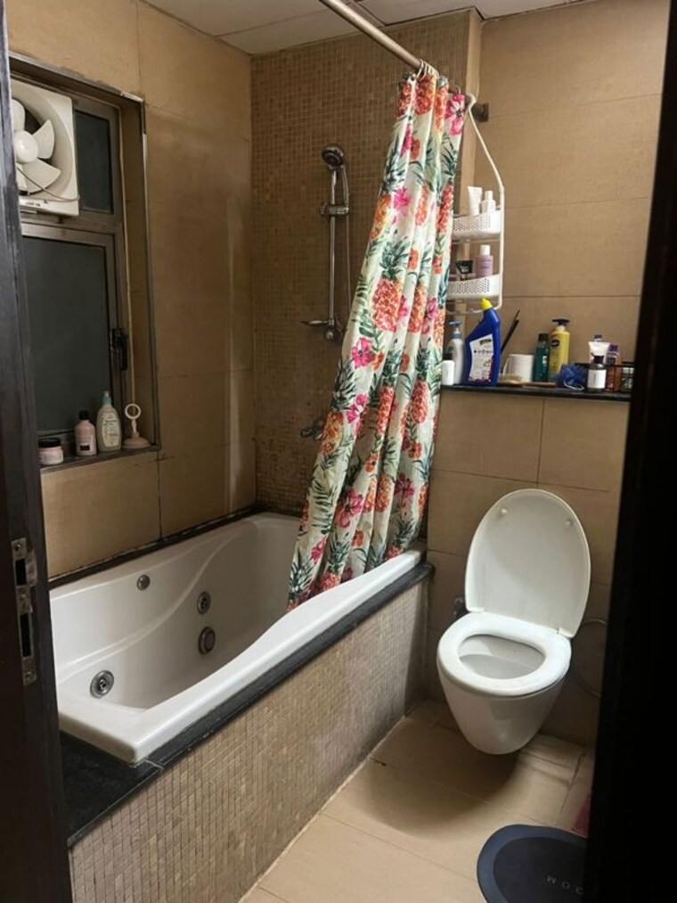 Bathroom, conscient-heritage-max 3 Bedroom 2075 Sq.Ft. Apartment In Sector 102 Gurgaon 9904383