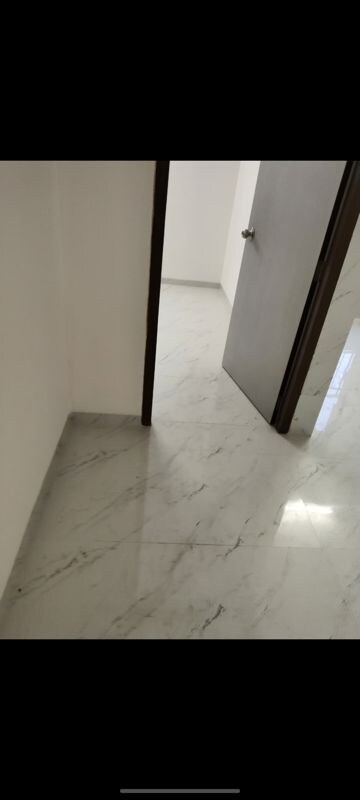 Room in 1 BHK Apartment at Om CHS Borivali, Borivali West – for Sale