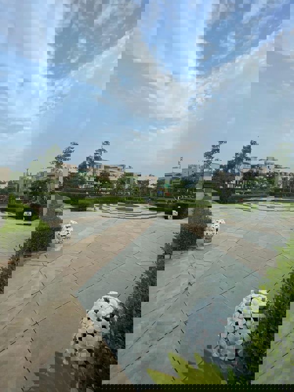 4 BHK + Pooja Room,Servant Room,Extra Room Builder Floor For Rent in BPTP Amstoria