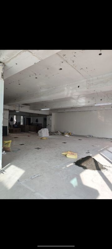 Parking in  Showroom at Oasis CHS Borivali, Borivali West – for Rent