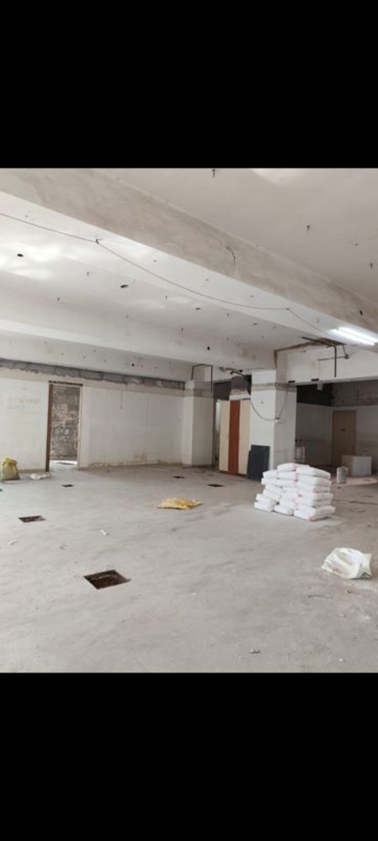 undefined, oasis-chs-borivali Commercial Showroom 2400 Sq.Ft. In Borivali West Mumbai 9904394