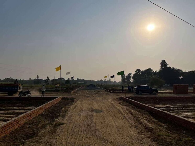 undefined, modipuram  110 Sq.Yd. Plot In Modipuram Meerut 9904396