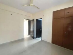 Room in 2 BHK Apartment at SRS Residency, Sector 88 – for Sale