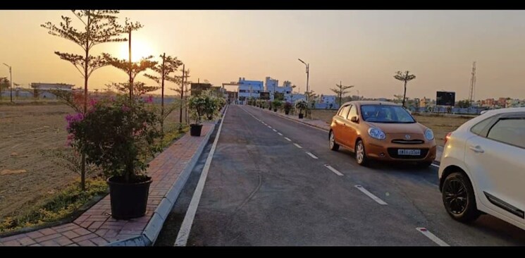 Exterior View, urban-tree-crystal-crown  1300 Sq.Ft. Plot In Kundrathur Chennai 9904413