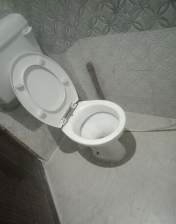  1 BHK Villa at Aliganj – for Rent