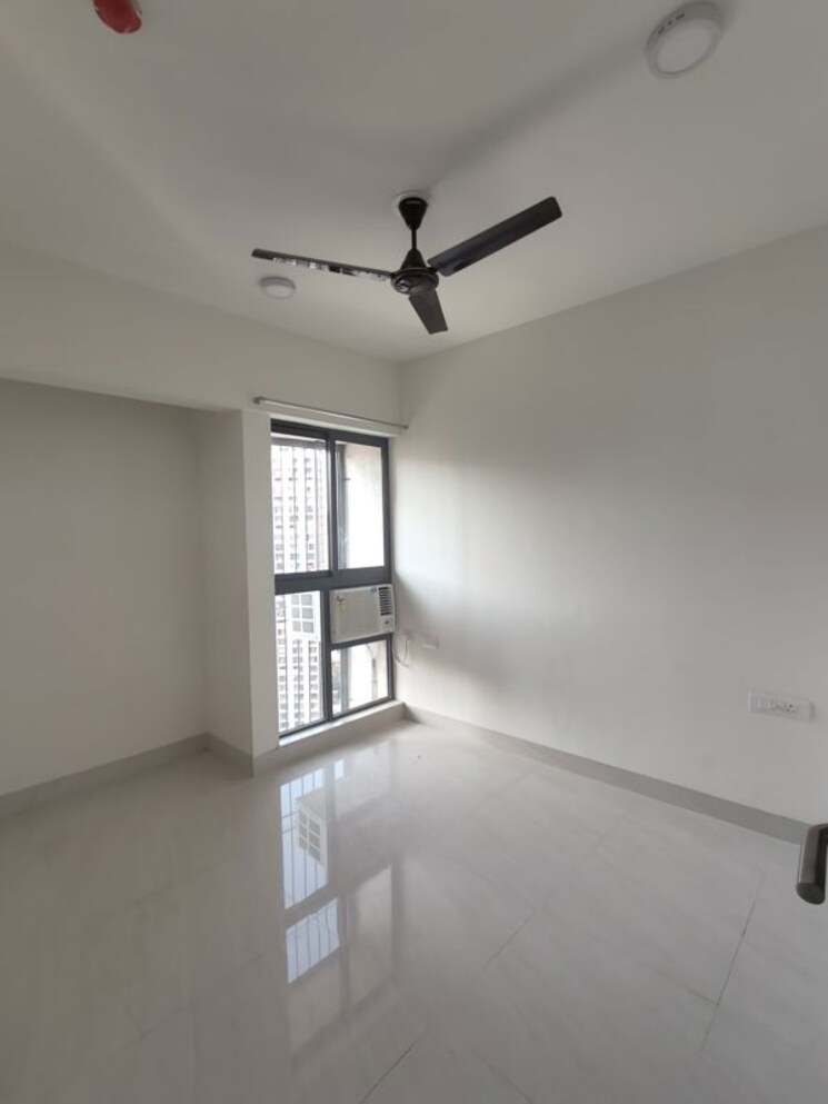 Room, lodha-crown-quality-homes 2 Bedroom 397 Sq.Ft. Apartment In Majiwada Thane 9904431