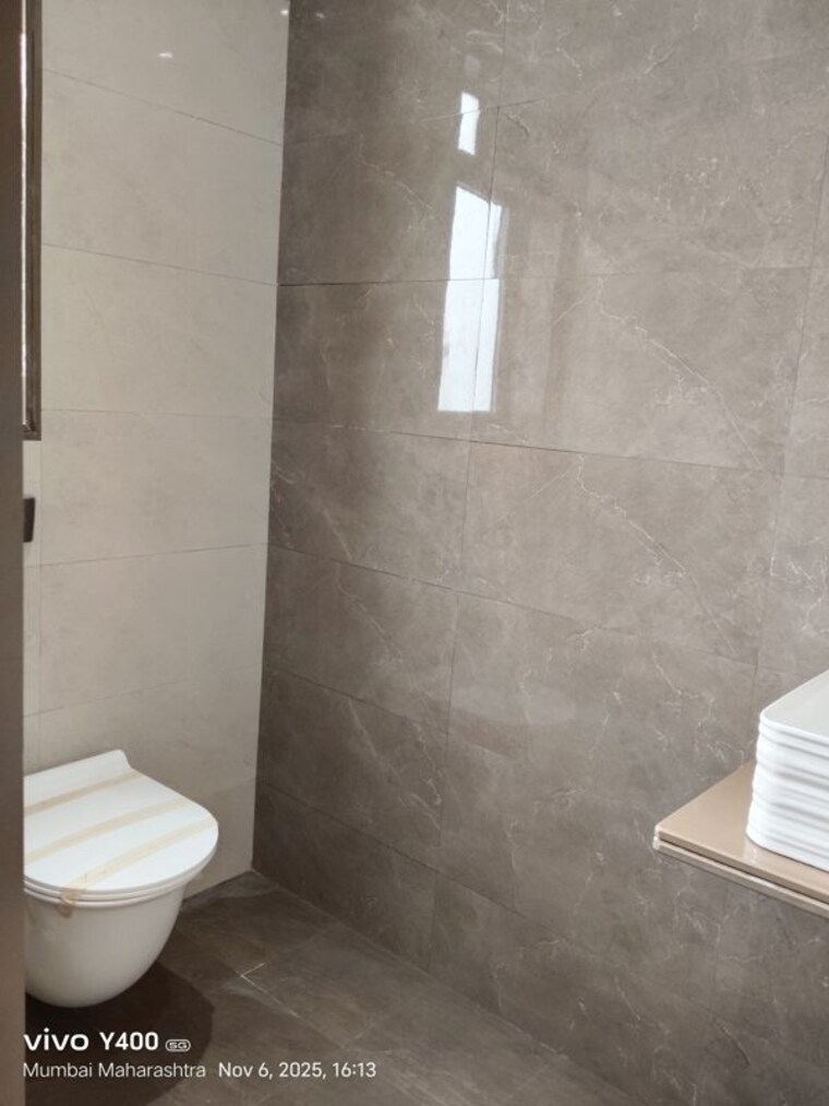 Washroom, ornate-solitaire Commercial Shop 423 Sq.Ft. In Dahisar East Mumbai 9448324