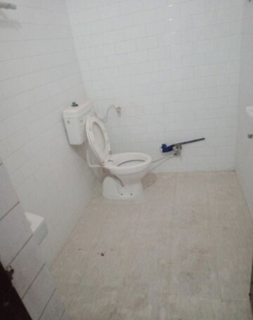 Bathroom in 2 BHK Villa at Aliganj – for Rent