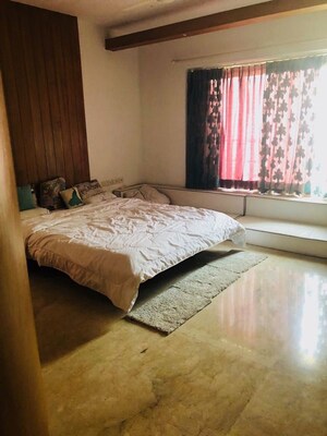 Bedroom in 4 BHK Apartment at Vastu Bandra Apartment, Bandra West – for Sale