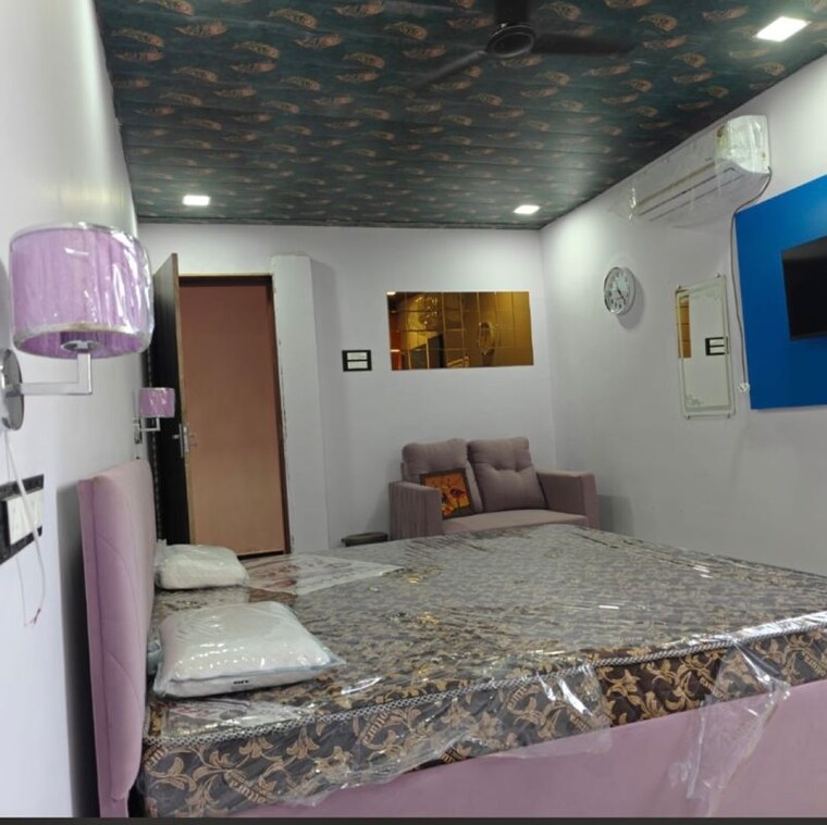 Bedroom, thane west Pg For Boys In Thane West 9904483