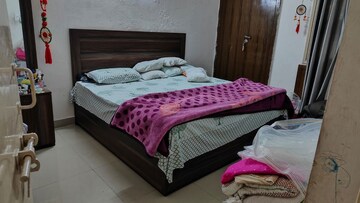 Bedroom in 2 BHK Apartment at Arun Vihar Sector 37, Sector 37 – for Rent