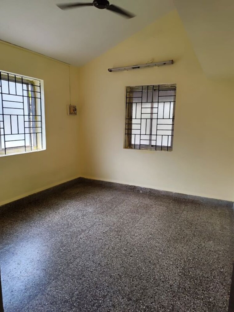 Room, borda 1 Bedroom 70 Sq.Mt. Apartment In Borda Goa 9904497