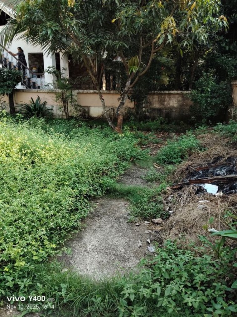 Garden, bhayandar west 2 Bedroom 4500 Sq.Ft. Villa In Bhayandar West Thane 9431954