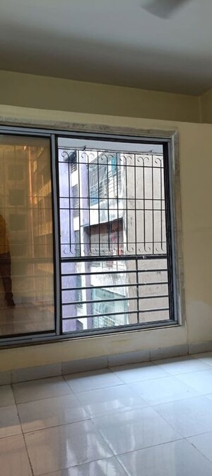 Room in 1 BHK Apartment at Rashmis Star City, Naigaon East – for Sale