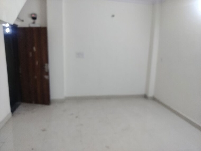 Room, sarita vihar 1 Bedroom 450 Sq.Ft. Apartment In Sarita Vihar Delhi 9904586