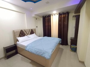 Bedroom in 2.5 BHK Apartment at Sapphire Heights, Kandivali East – for Sale