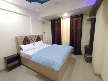 Bedroom in 2.5 BHK Apartment at Sapphire Heights, Kandivali East – for Sale