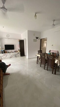 2.5 BHK Apartment For Sale in Sapphire Heights