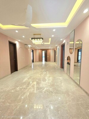 Room in 4 BHK Builder Floor at Ansal API Esencia, Sector 67 – for Sale