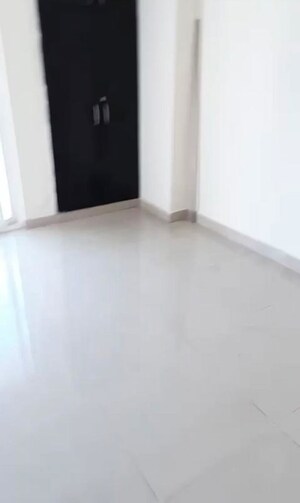 Room in 3 BHK Apartment at Fusion Homes, Tech Zone 4 Greater Noida – for Rent