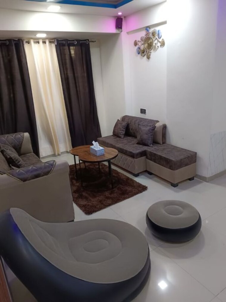 Team Area, raheja-odyssey 4 Bedroom 2245 Sq.Ft. Apartment In Kandivali East Mumbai 9904670