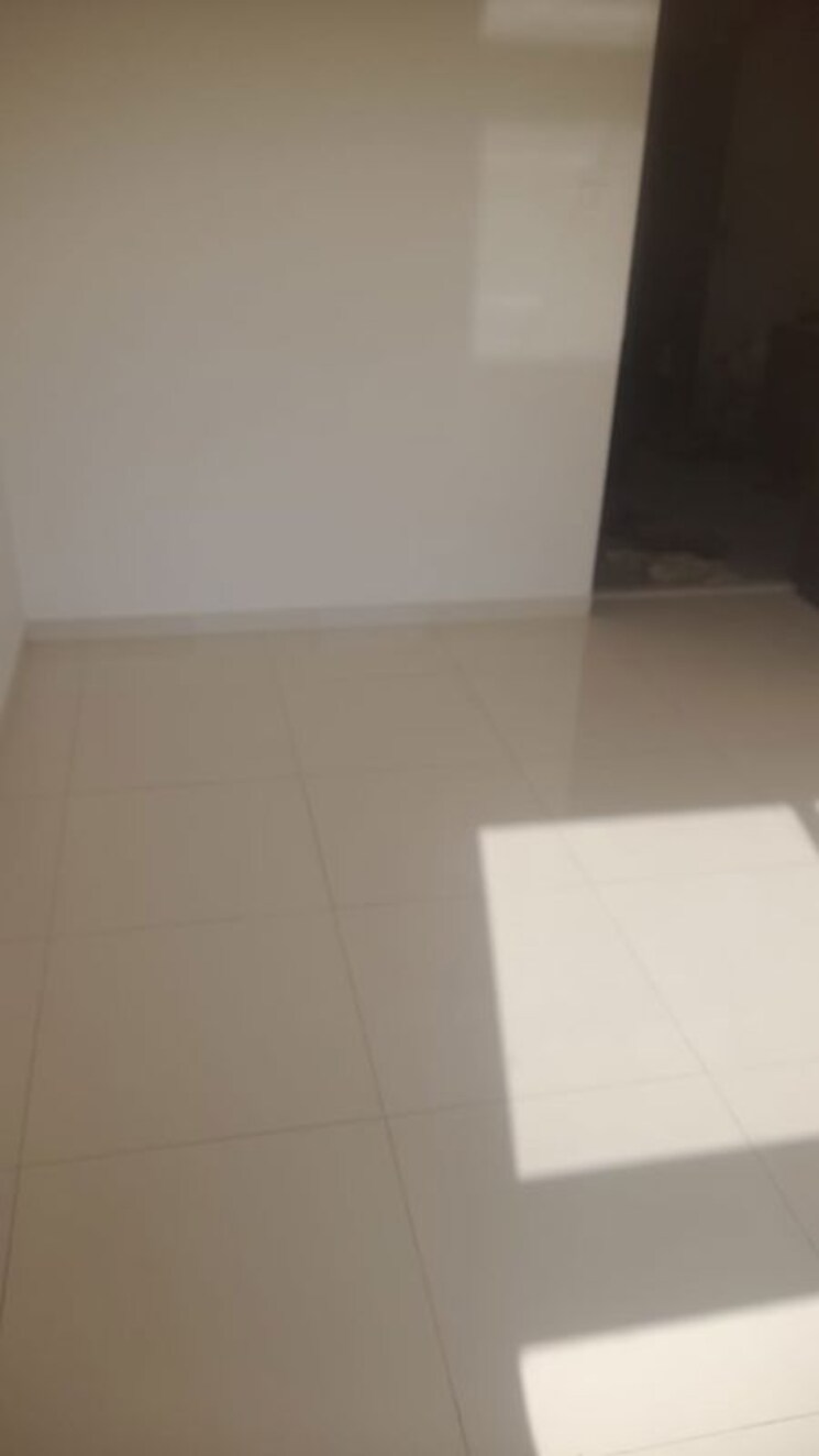 Room, lodha-amara 1 Bedroom 440 Sq.Ft. Apartment In Kolshet Road Thane 9904676