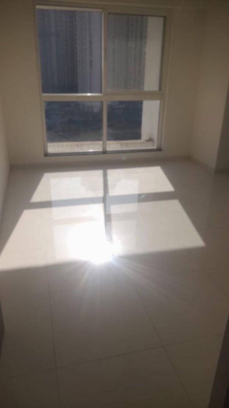 Room, lodha-amara 1 Bedroom 440 Sq.Ft. Apartment In Kolshet Road Thane 9904676