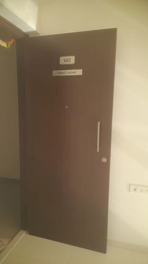 Furnished Amenities in 1 BHK Apartment at Lodha Amara, Kolshet Road – for Rent